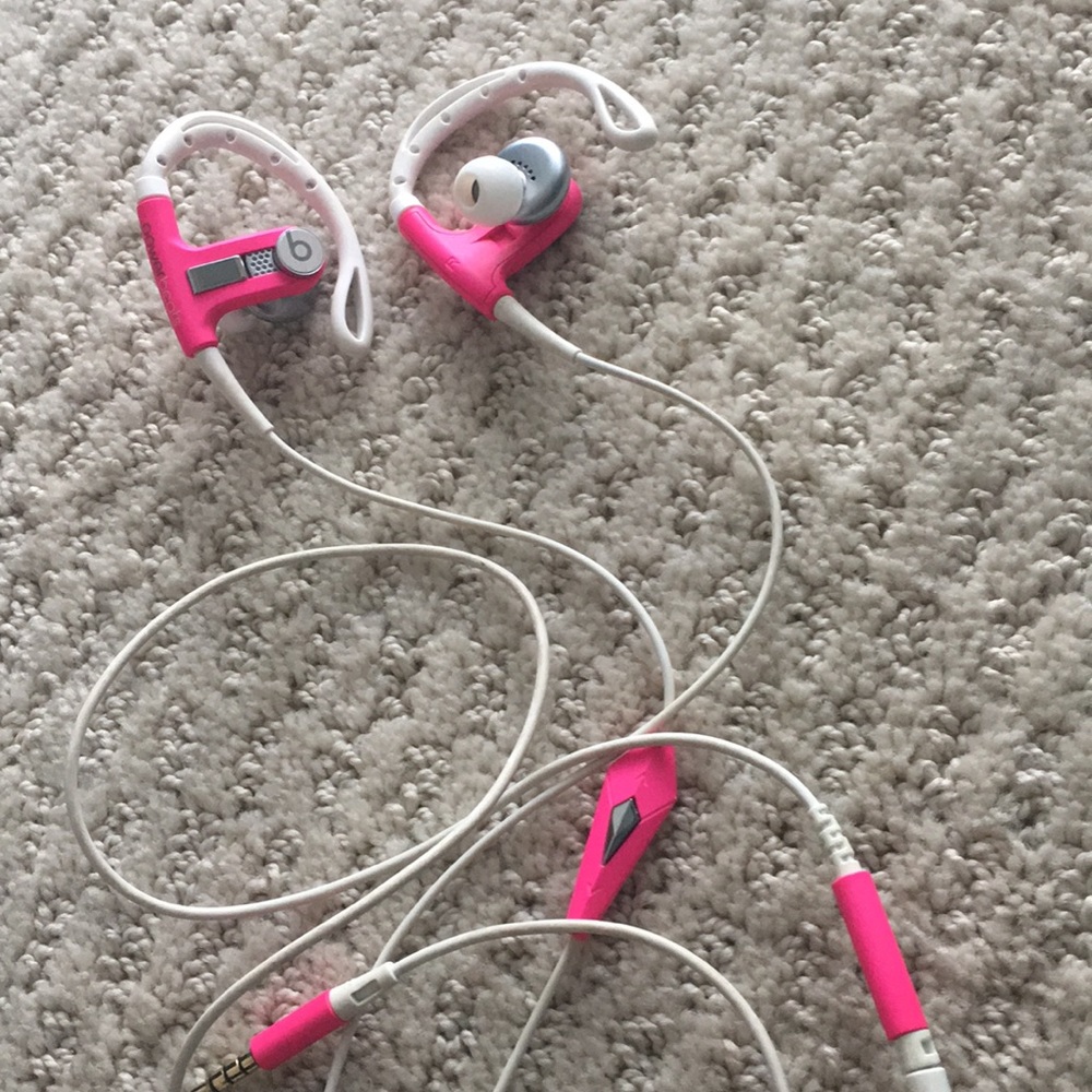 Beats by dre workout headphones